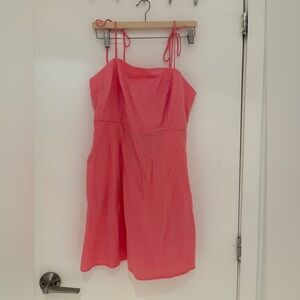 Pink strappy old navy dress - with pockets!